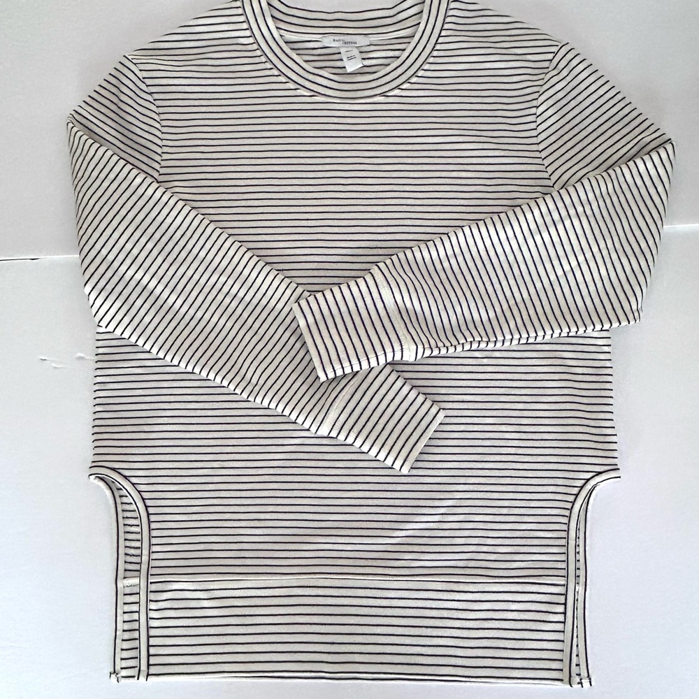 Daily Ritual Long Sleeve Side Vent Sweatshirt Tee Black and White Striped size S